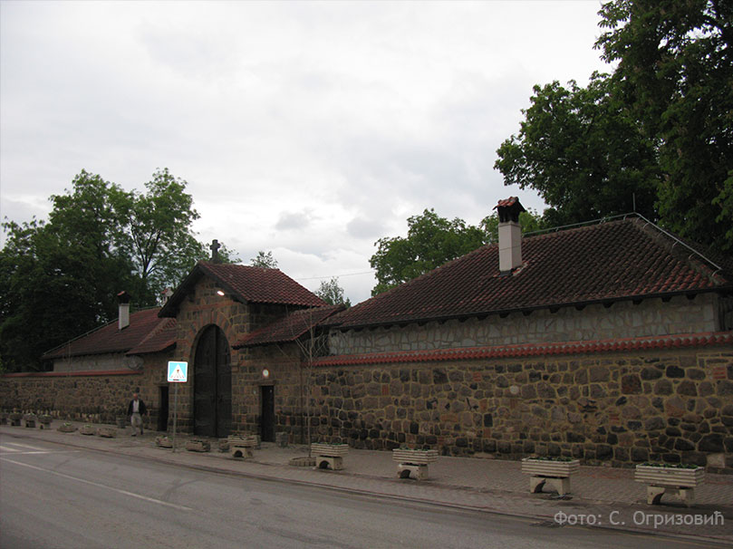 gracanica-ograda